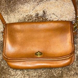 Vintage 1900 coach bag real cowhide straps can come off